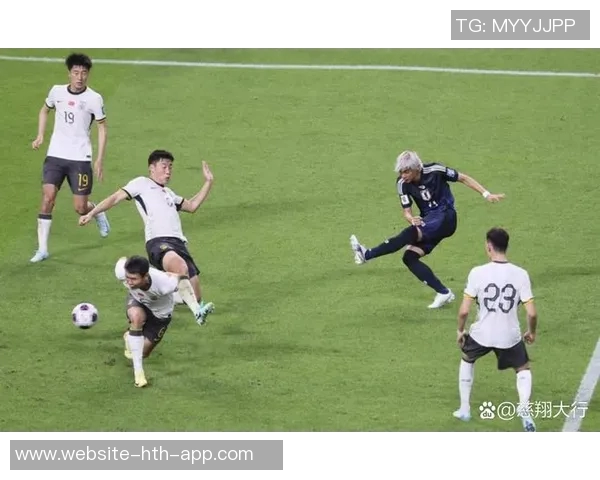 击败巴西后日本球员低调归队展现谦逊精神